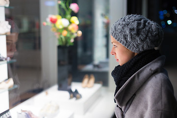 Image showing Woman window shopping.