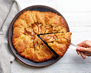 Image showing freshly baked french apple tarte