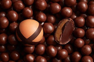 Image showing broken chocolate candies