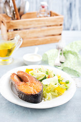 Image showing salmon with salad