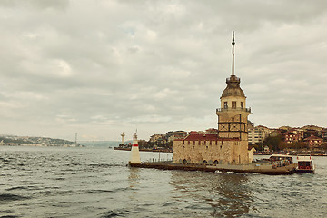 Image showing Maiden\'s Tower in Istanbul, Turkey