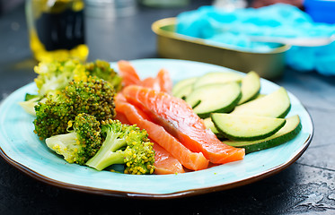 Image showing salmon with vegetables