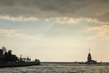 Image showing Maiden\'s Tower in Istanbul, Turkey