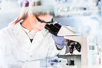 Image showing Female health care researchers working in scientific laboratory.