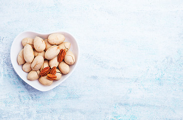 Image showing pecan nuts
