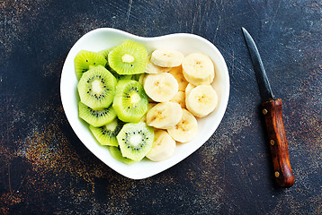 Image showing banana and kiwi