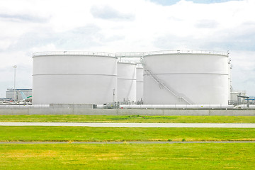 Image showing Oil Tank