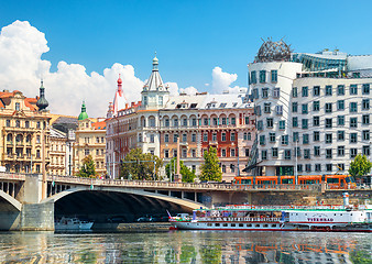 Image showing Dancing house in Prague