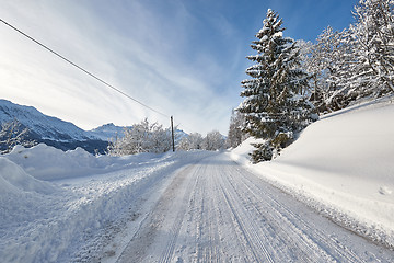 Image showing Winter Road Turns