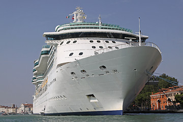 Image showing Cruise Ship