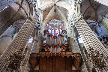 Image showing The organ inside the cathedral in Bourges