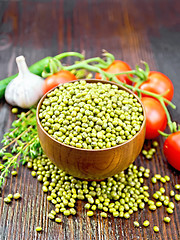 Image showing Mung beans  in bowl with vegetables and thyme on board