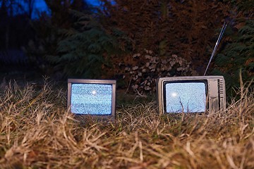 Image showing TV no signal in grass