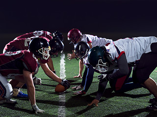 Image showing american football players are ready to start