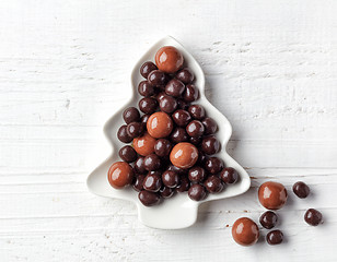 Image showing berries covered with chocolate