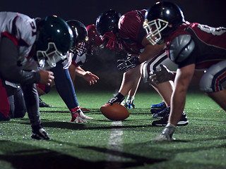 Image showing american football players are ready to start