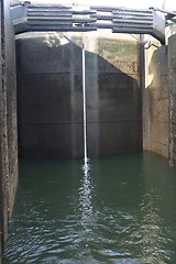 Image showing One of the locks on the navigable river Duoro