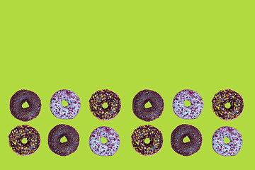 Image showing Top view to the donuts