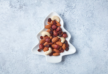 Image showing dried fruit and nuts