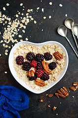 Image showing porridge with berries