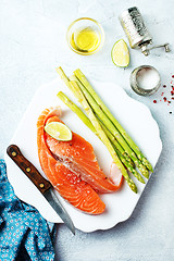 Image showing salmon and asparagus