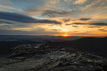 Image showing Blue Mountains sunsets across valleys and ridges