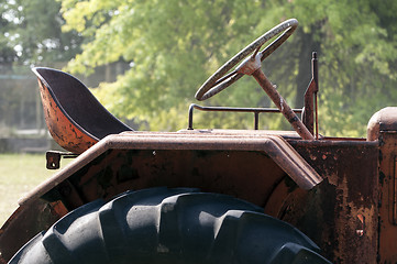 Image showing Oold, rusted, abandoned tractor.