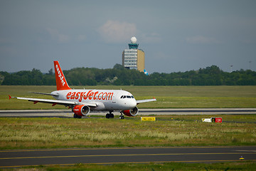 Image showing BUDAPEST, HUNGARY - MAY 5: EasyJet A319 taxiing at Budapest Liszt Ferenc Airport, May 5th 2012. Easyjet is the second largest low-cost airline of Europe.