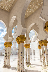 Image showing Architectural details from Sheikh Zayed Grand Mosque in Abu Dhabi, United Arab Emirates.