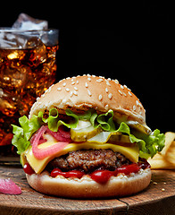 Image showing fresh tasty burger