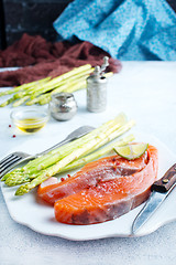 Image showing salmon and asparagus