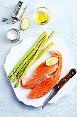 Image showing salmon and asparagus