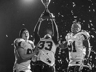 Image showing american football team celebrating victory