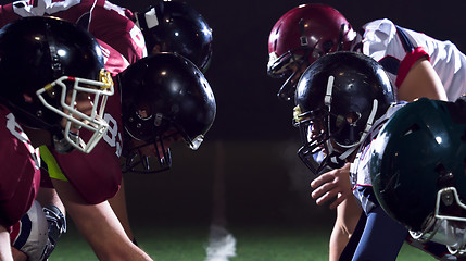 Image showing american football players are ready to start