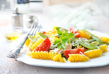 Image showing salad with pasta