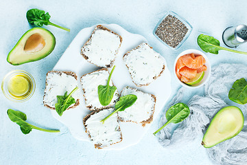 Image showing bread with cheese and salmon