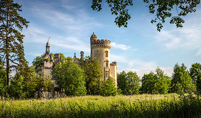 Image showing La Mothe Chandeniers, a fairytale ruin of a french castle