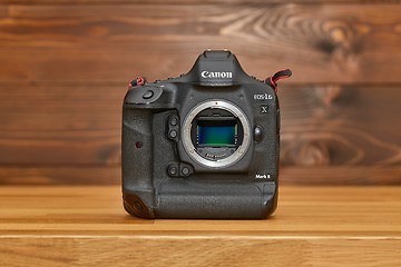 Image showing Canon EOS 1Dx mark II