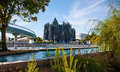 Image showing Dynamic Flying Theatre attraction at Le Futuroscope