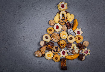 Image showing Christmas tree made from different cookies