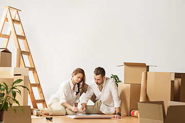 Image showing Couple moving to a new home.