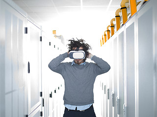 Image showing IT engeneer using virtual reality headset