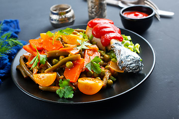 Image showing vegetables with chicken leg