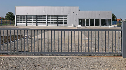 Image showing New Service Garage