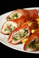 Image showing chicken breast stuffed with broccoli and cheese