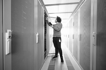 Image showing technician using digital cable analyzer