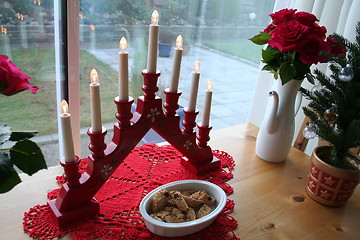 Image showing Italian cantuccini in bowl on Christmas table