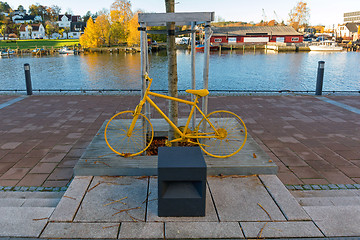 Image showing Yellow Bicycle Fredrikstad