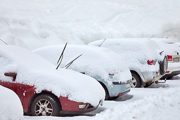 Image showing Winter parking cars