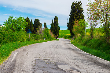 Image showing Winding road in Tuscana, Italy